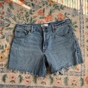 Abercrombie & Fitch High Rise Dad Shorts